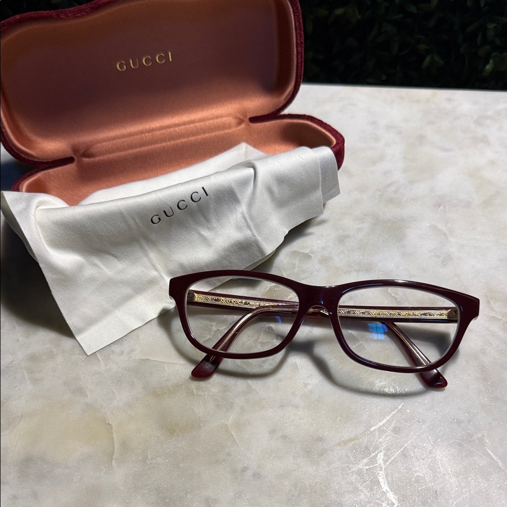 Gucci Maroon Eyewear with Case